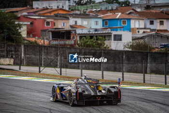 2024-07-12 - 02 BAMBER Earl (nzl), LYNN Alex (gbr), Cadillac Racing #02, Hypercar, action during the 2024 Rolex 6 Hours of Sao Paulo, 5th round of the 2024 FIA World Endurance Championship, from July 12 to 14, 2024 on the Autódromo José Carlos Pace in Interlagos, Brazil - FIA WEC - 6 HOURS OF SAO PAULO 2024 - ENDURANCE - MOTORS