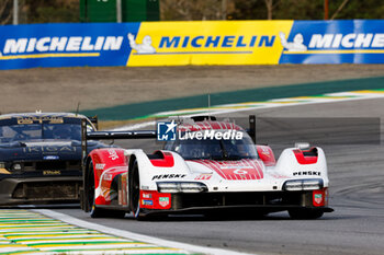 2024-07-12 - 06 ESTRE Kevin (fra), LOTTERER André (ger), VANTHOOR Laurens (bel), Porsche Penske Motorsport, Porsche 963 #06, Hypercar, action during the 2024 Rolex 6 Hours of Sao Paulo, 5th round of the 2024 FIA World Endurance Championship, from July 12 to 14, 2024 on the Autódromo José Carlos Pace in Interlagos, Brazil - FIA WEC - 6 HOURS OF SAO PAULO 2024 - ENDURANCE - MOTORS