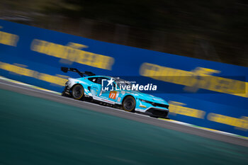 2024-07-12 - 77 BARKER Ben (gbr), HARDWICK Ryan (usa), ROBICHON Zacharie (can), Proton Competition, Ford Mustang GT3 #77, LM GT3, action during the 2024 Rolex 6 Hours of Sao Paulo, 5th round of the 2024 FIA World Endurance Championship, from July 11 to 14, 2024 on the Autódromo José Carlos Pace in Interlagos, Brazil - FIA WEC - 6 HOURS OF SAO PAULO 2024 - ENDURANCE - MOTORS