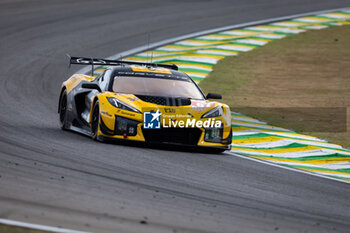 2024-07-12 - 81 EASTWOOD Charlie (irl), ANDRADE Rui (ang), VAN ROMPUY Tom (bel), TF Sport, Corvette Z06 GT3.R #81, LM GT3, action during the 2024 Rolex 6 Hours of Sao Paulo, 5th round of the 2024 FIA World Endurance Championship, from July 11 to 14, 2024 on the Autódromo José Carlos Pace in Interlagos, Brazil - FIA WEC - 6 HOURS OF SAO PAULO 2024 - ENDURANCE - MOTORS