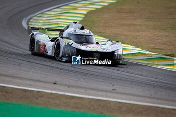 2024-07-12 - 94 DUVAL Loïc (fra), DI RESTA Paul (gbr), VANDOORNE Stoffel (bel), Peugeot TotalEnergies, Peugeot 9x8 #94, Hypercar, action during the 2024 Rolex 6 Hours of Sao Paulo, 5th round of the 2024 FIA World Endurance Championship, from July 11 to 14, 2024 on the Autódromo José Carlos Pace in Interlagos, Brazil - FIA WEC - 6 HOURS OF SAO PAULO 2024 - ENDURANCE - MOTORS