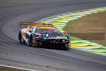 2024-07-12 - 59 SAUCY Grégoire (swi), COTTINGHAM James (gbr), COSTA Nicolas (bra), United Autosports, McLaren 720S GT3 Evo #59, LM GT3, action during the 2024 Rolex 6 Hours of Sao Paulo, 5th round of the 2024 FIA World Endurance Championship, from July 11 to 14, 2024 on the Autódromo José Carlos Pace in Interlagos, Brazil - FIA WEC - 6 HOURS OF SAO PAULO 2024 - ENDURANCE - MOTORS