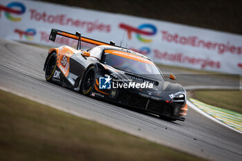 2024-07-12 - 59 SAUCY Grégoire (swi), COTTINGHAM James (gbr), COSTA Nicolas (bra), United Autosports, McLaren 720S GT3 Evo #59, LM GT3, action during the 2024 Rolex 6 Hours of Sao Paulo, 5th round of the 2024 FIA World Endurance Championship, from July 11 to 14, 2024 on the Autódromo José Carlos Pace in Interlagos, Brazil - FIA WEC - 6 HOURS OF SAO PAULO 2024 - ENDURANCE - MOTORS