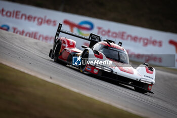 2024-07-12 - 05 CAMPBELL Matt (aus), CHRISTENSEN Michael (dnk), MAKOWIECKI Frédéric (fra), Porsche Penske Motorsport, Porsche 963 #05, Hypercar, action during the 2024 Rolex 6 Hours of Sao Paulo, 5th round of the 2024 FIA World Endurance Championship, from July 11 to 14, 2024 on the Autódromo José Carlos Pace in Interlagos, Brazil - FIA WEC - 6 HOURS OF SAO PAULO 2024 - ENDURANCE - MOTORS