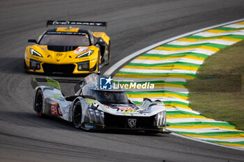 2024-07-12 - 94 DUVAL Loïc (fra), DI RESTA Paul (gbr), VANDOORNE Stoffel (bel), Peugeot TotalEnergies, Peugeot 9x8 #94, Hypercar, action during the 2024 Rolex 6 Hours of Sao Paulo, 5th round of the 2024 FIA World Endurance Championship, from July 11 to 14, 2024 on the Autódromo José Carlos Pace in Interlagos, Brazil - FIA WEC - 6 HOURS OF SAO PAULO 2024 - ENDURANCE - MOTORS