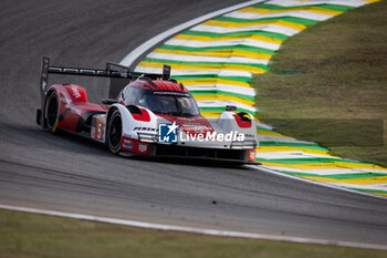 2024-07-12 - 05 CAMPBELL Matt (aus), CHRISTENSEN Michael (dnk), MAKOWIECKI Frédéric (fra), Porsche Penske Motorsport, Porsche 963 #05, Hypercar, action during the 2024 Rolex 6 Hours of Sao Paulo, 5th round of the 2024 FIA World Endurance Championship, from July 11 to 14, 2024 on the Autódromo José Carlos Pace in Interlagos, Brazil - FIA WEC - 6 HOURS OF SAO PAULO 2024 - ENDURANCE - MOTORS