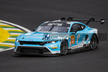 2024-07-12 - 77 BARKER Ben (gbr), HARDWICK Ryan (usa), ROBICHON Zacharie (can), Proton Competition, Ford Mustang GT3 #77, LM GT3, action during the 2024 Rolex 6 Hours of Sao Paulo, 5th round of the 2024 FIA World Endurance Championship, from July 12 to 14, 2024 on the Autódromo José Carlos Pace in Interlagos, Brazil - FIA WEC - 6 HOURS OF SAO PAULO 2024 - ENDURANCE - MOTORS