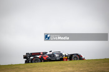 2024-07-12 - 08 BUEMI Sébastien (swi), HARTLEY Brendon (nzl), HIRAKAWA Ryo (jpn), Toyota Gazoo Racing, Toyota GR010 - Hybrid #08, Hypercar, action during the 2024 Rolex 6 Hours of Sao Paulo, 5th round of the 2024 FIA World Endurance Championship, from July 11 to 14, 2024 on the Autódromo José Carlos Pace in Interlagos, Brazil - FIA WEC - 6 HOURS OF SAO PAULO 2024 - ENDURANCE - MOTORS