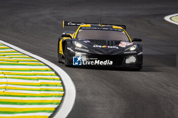 2024-07-12 - 82 JUNCADELLA Daniel (spa), BAUD Sébastien (fra), KOIZUMI Hiroshi (jpn), TF Sport, Corvette Z06 GT3.R #82, LM GT3, action during the 2024 Rolex 6 Hours of Sao Paulo, 5th round of the 2024 FIA World Endurance Championship, from July 12 to 14, 2024 on the Autódromo José Carlos Pace in Interlagos, Brazil - FIA WEC - 6 HOURS OF SAO PAULO 2024 - ENDURANCE - MOTORS