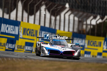 2024-07-12 - 15 VANTHOOR Dries (bel), MARCIELLO Raffaele (swi), WITTMANN Marco (ger), BMW M Team WRT, BMW Hybrid V8 #15, Hypercar, action during the 2024 Rolex 6 Hours of Sao Paulo, 5th round of the 2024 FIA World Endurance Championship, from July 12 to 14, 2024 on the Autódromo José Carlos Pace in Interlagos, Brazil - FIA WEC - 6 HOURS OF SAO PAULO 2024 - ENDURANCE - MOTORS