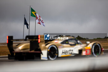 2024-07-12 - 38 RASMUSSEN Oliver (dnk), HANSON Philip (gbr), BUTTON Jenson (gbr), Hertz Team Jota, Porsche 963 #38, Hypercar, action during the 2024 Rolex 6 Hours of Sao Paulo, 5th round of the 2024 FIA World Endurance Championship, from July 12 to 14, 2024 on the Autódromo José Carlos Pace in Interlagos, Brazil - FIA WEC - 6 HOURS OF SAO PAULO 2024 - ENDURANCE - MOTORS