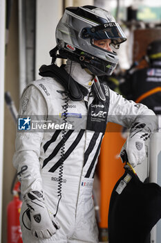 2024-07-12 - VERGNE Jean-Eric (fra), Peugeot TotalEnergies, Peugeot 9x8, portrait during the 2024 Rolex 6 Hours of Sao Paulo, 5th round of the 2024 FIA World Endurance Championship, from July 12 to 14, 2024 on the Autódromo José Carlos Pace in Interlagos, Brazil - FIA WEC - 6 HOURS OF SAO PAULO 2024 - ENDURANCE - MOTORS