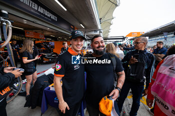 2024-07-13 - COSTA Nicolas (bra), United Autosports, McLaren 720S GT3 Evo, portrait, pit walk and autograph session, session autographe illustration during the 2024 Rolex 6 Hours of Sao Paulo, 5th round of the 2024 FIA World Endurance Championship, from July 12 to 14, 2024 on the Autódromo José Carlos Pace in Interlagos, Brazil - FIA WEC - 6 HOURS OF SAO PAULO 2024 - ENDURANCE - MOTORS