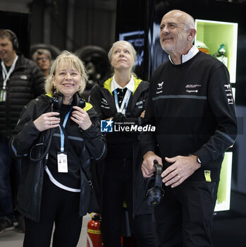 2024-07-13 - JACKSON Linda (gbr), Peugeot Chief Executive Officer, portrait FINOT Jean-Marc (fra), Director of Stellantis Motorsport, portrait during the 2024 Rolex 6 Hours of Sao Paulo, 5th round of the 2024 FIA World Endurance Championship, from July 12 to 14, 2024 on the Autódromo José Carlos Pace in Interlagos, Brazil - FIA WEC - 6 HOURS OF SAO PAULO 2024 - ENDURANCE - MOTORS