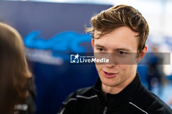 2024-07-13 - ILOTT Callum (gbr), Hertz Team Jota, Porsche 963, portrait, mixed zone interview during the 2024 Rolex 6 Hours of Sao Paulo, 5th round of the 2024 FIA World Endurance Championship, from July 12 to 14, 2024 on the Autódromo José Carlos Pace in Interlagos, Brazil - FIA WEC - 6 HOURS OF SAO PAULO 2024 - ENDURANCE - MOTORS