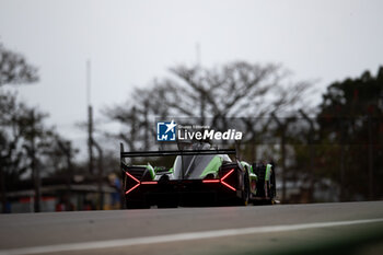 2024-07-13 - 63 BORTOLOTTI Mirko (ita), MORTARA Edoardo (swi), KVYAT Daniil (ita), Lamborghini Iron Lynx, Lamborghini SC63 #63, action during the 2024 Rolex 6 Hours of Sao Paulo, 5th round of the 2024 FIA World Endurance Championship, from July 11 to 14, 2024 on the Autódromo José Carlos Pace in Interlagos, Brazil - FIA WEC - 6 HOURS OF SAO PAULO 2024 - ENDURANCE - MOTORS