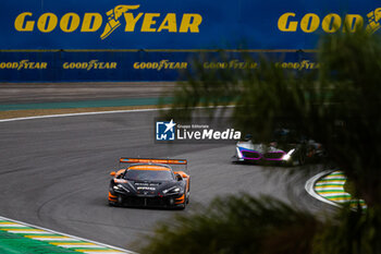 2024-07-13 - 59 SAUCY Grégoire (swi), COTTINGHAM James (gbr), COSTA Nicolas (bra), United Autosports, McLaren 720S GT3 Evo #59, LM GT3, action during the 2024 Rolex 6 Hours of Sao Paulo, 5th round of the 2024 FIA World Endurance Championship, from July 12 to 14, 2024 on the Autódromo José Carlos Pace in Interlagos, Brazil - FIA WEC - 6 HOURS OF SAO PAULO 2024 - ENDURANCE - MOTORS