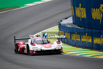 2024-07-13 - 06 ESTRE Kevin (fra), LOTTERER André (ger), VANTHOOR Laurens (bel), Porsche Penske Motorsport, Porsche 963 #06, Hypercar, action during the 2024 Rolex 6 Hours of Sao Paulo, 5th round of the 2024 FIA World Endurance Championship, from July 12 to 14, 2024 on the Autódromo José Carlos Pace in Interlagos, Brazil - FIA WEC - 6 HOURS OF SAO PAULO 2024 - ENDURANCE - MOTORS