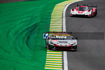 2024-07-13 - 55 HERIAU François (fra), MANN Simon (usa), ROVERA Alessio (ita), Vista AF Corse, Ferrari 296 GT3 #55, LM GT3, action during the 2024 Rolex 6 Hours of Sao Paulo, 5th round of the 2024 FIA World Endurance Championship, from July 12 to 14, 2024 on the Autódromo José Carlos Pace in Interlagos, Brazil - FIA WEC - 6 HOURS OF SAO PAULO 2024 - ENDURANCE - MOTORS