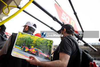 2024-07-13 - Autograph session during the 2024 Rolex 6 Hours of Sao Paulo, 5th round of the 2024 FIA World Endurance Championship, from July 11 to 14, 2024 on the Autódromo José Carlos Pace in Interlagos, Brazil - FIA WEC - 6 HOURS OF SAO PAULO 2024 - ENDURANCE - MOTORS