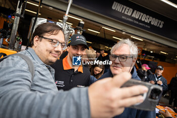 2024-07-13 - COSTA Nicolas (bra), United Autosports, McLaren 720S GT3 Evo, portrait, autograph session during the 2024 Rolex 6 Hours of Sao Paulo, 5th round of the 2024 FIA World Endurance Championship, from July 11 to 14, 2024 on the Autódromo José Carlos Pace in Interlagos, Brazil - FIA WEC - 6 HOURS OF SAO PAULO 2024 - ENDURANCE - MOTORS