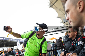 2024-07-13 - LOTTERER André (ger), Porsche Penske Motorsport, Porsche 936, portrait, autograph session during the 2024 Rolex 6 Hours of Sao Paulo, 5th round of the 2024 FIA World Endurance Championship, from July 11 to 14, 2024 on the Autódromo José Carlos Pace in Interlagos, Brazil - FIA WEC - 6 HOURS OF SAO PAULO 2024 - ENDURANCE - MOTORS