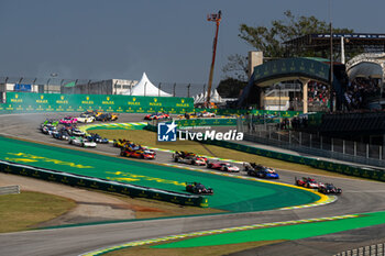 2024-07-14 - Race start of the race, depart, during the 2024 Rolex 6 Hours of Sao Paulo, 5th round of the 2024 FIA World Endurance Championship, from July 12 to 14, 2024 on the Autódromo José Carlos Pace in Interlagos, Brazil - FIA WEC - 6 HOURS OF SAO PAULO 2024 - ENDURANCE - MOTORS