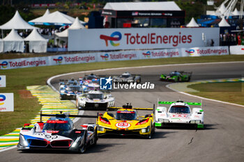 2024-07-14 - start of the race, depart, 20 VAN DER LINDE Sheldon (zaf), FRIJNS Robin (nld), RAST René (ger), BMW M Team WRT, BMW Hybrid V8 #20, Hypercar, action 83 KUBICA Robert (pol), SHWARTZMAN Robert (isr), YE Yifei (chn), AF Corse, Ferrari 499P #83, Hypercar, action 99 JANI Neel (swi), ANDLAUER Julien (fra), Proton Competition, Porsche 963 #99, Hypercar, action during the 2024 Rolex 6 Hours of Sao Paulo, 5th round of the 2024 FIA World Endurance Championship, from July 11 to 14, 2024 on the Autódromo José Carlos Pace in Interlagos, Brazil - FIA WEC - 6 HOURS OF SAO PAULO 2024 - ENDURANCE - MOTORS