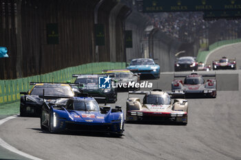 2024-07-14 - 02 BAMBER Earl (nzl), LYNN Alex (gbr), Cadillac Racing #02, Hypercar, action during the 2024 Rolex 6 Hours of Sao Paulo, 5th round of the 2024 FIA World Endurance Championship, from July 12 to 14, 2024 on the Autódromo José Carlos Pace in Interlagos, Brazil - FIA WEC - 6 HOURS OF SAO PAULO 2024 - ENDURANCE - MOTORS