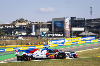 2024-07-14 - 20 VAN DER LINDE Sheldon (zaf), FRIJNS Robin (nld), RAST René (ger), BMW M Team WRT, BMW Hybrid V8 #20, Hypercar, action during the 2024 Rolex 6 Hours of Sao Paulo, 5th round of the 2024 FIA World Endurance Championship, from July 12 to 14, 2024 on the Autódromo José Carlos Pace in Interlagos, Brazil - FIA WEC - 6 HOURS OF SAO PAULO 2024 - ENDURANCE - MOTORS