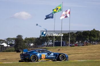 2024-07-14 - 27 JAMES Ian (usa), MANCINELLI Daniel (ita), RIBERAS Alex (spa), Heart of Racing Team, Aston Martin Vantage GT3 #27, LM GT3, action during the 2024 Rolex 6 Hours of Sao Paulo, 5th round of the 2024 FIA World Endurance Championship, from July 12 to 14, 2024 on the Autódromo José Carlos Pace in Interlagos, Brazil - FIA WEC - 6 HOURS OF SAO PAULO 2024 - ENDURANCE - MOTORS