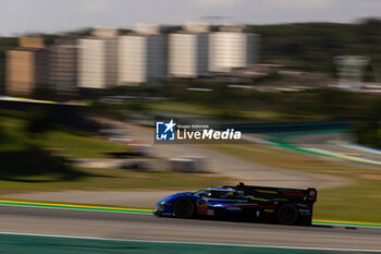 2024-07-14 - 02 BAMBER Earl (nzl), LYNN Alex (gbr), Cadillac Racing #02, Hypercar, action during the 2024 Rolex 6 Hours of Sao Paulo, 5th round of the 2024 FIA World Endurance Championship, from July 12 to 14, 2024 on the Autódromo José Carlos Pace in Interlagos, Brazil - FIA WEC - 6 HOURS OF SAO PAULO 2024 - ENDURANCE - MOTORS