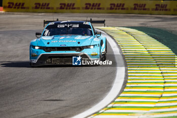 2024-07-14 - 77 BARKER Ben (gbr), HARDWICK Ryan (usa), ROBICHON Zacharie (can), Proton Competition, Ford Mustang GT3 #77, LM GT3, action during the 2024 Rolex 6 Hours of Sao Paulo, 5th round of the 2024 FIA World Endurance Championship, from July 12 to 14, 2024 on the Autódromo José Carlos Pace in Interlagos, Brazil - FIA WEC - 6 HOURS OF SAO PAULO 2024 - ENDURANCE - MOTORS