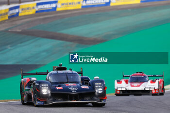 2024-07-14 - 08 BUEMI Sébastien (swi), HARTLEY Brendon (nzl), HIRAKAWA Ryo (jpn), Toyota Gazoo Racing, Toyota GR010 - Hybrid #08, Hypercar, action during the 2024 Rolex 6 Hours of Sao Paulo, 5th round of the 2024 FIA World Endurance Championship, from July 12 to 14, 2024 on the Autódromo José Carlos Pace in Interlagos, Brazil - FIA WEC - 6 HOURS OF SAO PAULO 2024 - ENDURANCE - MOTORS