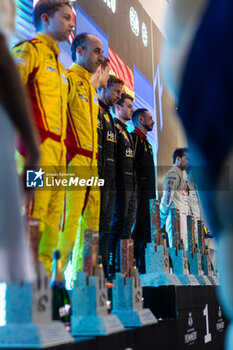 2024-07-14 - HANSON Philip (gbr), Hertz Team Jota, Porsche 963, portrait, podium during the 2024 Rolex 6 Hours of Sao Paulo, 5th round of the 2024 FIA World Endurance Championship, from July 12 to 14, 2024 on the Autódromo José Carlos Pace in Interlagos, Brazil - FIA WEC - 6 HOURS OF SAO PAULO 2024 - ENDURANCE - MOTORS