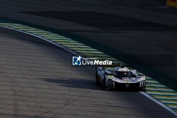 2024-07-14 - 94 DUVAL Loïc (fra), DI RESTA Paul (gbr), VANDOORNE Stoffel (bel), Peugeot TotalEnergies, Peugeot 9x8 #94, Hypercar, action during the 2024 Rolex 6 Hours of Sao Paulo, 5th round of the 2024 FIA World Endurance Championship, from July 12 to 14, 2024 on the Autódromo José Carlos Pace in Interlagos, Brazil - FIA WEC - 6 HOURS OF SAO PAULO 2024 - ENDURANCE - MOTORS