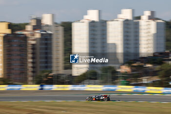 2024-07-14 - 08 BUEMI Sébastien (swi), HARTLEY Brendon (nzl), HIRAKAWA Ryo (jpn), Toyota Gazoo Racing, Toyota GR010 - Hybrid #08, Hypercar, action during the 2024 Rolex 6 Hours of Sao Paulo, 5th round of the 2024 FIA World Endurance Championship, from July 12 to 14, 2024 on the Autódromo José Carlos Pace in Interlagos, Brazil - FIA WEC - 6 HOURS OF SAO PAULO 2024 - ENDURANCE - MOTORS