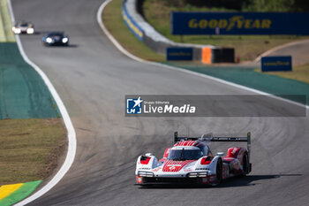 2024-07-14 - 06 ESTRE Kevin (fra), LOTTERER André (ger), VANTHOOR Laurens (bel), Porsche Penske Motorsport, Porsche 963 #06, Hypercar, action during the 2024 Rolex 6 Hours of Sao Paulo, 5th round of the 2024 FIA World Endurance Championship, from July 11 to 14, 2024 on the Autódromo José Carlos Pace in Interlagos, Brazil - FIA WEC - 6 HOURS OF SAO PAULO 2024 - ENDURANCE - MOTORS