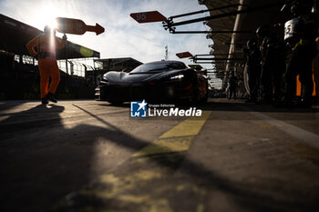 2024-07-14 - 95 SATO Marino (jpn), PINO Nico (chl), CAYGILL Josh (gbr), United Autosports, McLaren 720S GT3 Evo #95, LM GT3, action during the 2024 Rolex 6 Hours of Sao Paulo, 5th round of the 2024 FIA World Endurance Championship, from July 11 to 14, 2024 on the Autódromo José Carlos Pace in Interlagos, Brazil - FIA WEC - 6 HOURS OF SAO PAULO 2024 - ENDURANCE - MOTORS