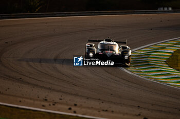 2024-07-14 - 08 BUEMI Sébastien (swi), HARTLEY Brendon (nzl), HIRAKAWA Ryo (jpn), Toyota Gazoo Racing, Toyota GR010 - Hybrid #08, Hypercar, action during the 2024 Rolex 6 Hours of Sao Paulo, 5th round of the 2024 FIA World Endurance Championship, from July 12 to 14, 2024 on the Autódromo José Carlos Pace in Interlagos, Brazil - FIA WEC - 6 HOURS OF SAO PAULO 2024 - ENDURANCE - MOTORS