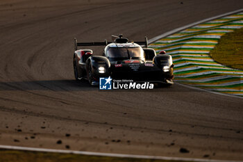 2024-07-14 - 07 CONWAY Mike (gbr), KOBAYASHI Kamui (jpn), DE VRIES Nyck (nld), Toyota Gazoo Racing, Toyota GR010 - Hybrid #07, Hypercar, action during the 2024 Rolex 6 Hours of Sao Paulo, 5th round of the 2024 FIA World Endurance Championship, from July 12 to 14, 2024 on the Autódromo José Carlos Pace in Interlagos, Brazil - FIA WEC - 6 HOURS OF SAO PAULO 2024 - ENDURANCE - MOTORS