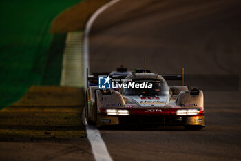 2024-07-14 - 12 STEVENS Will (gbr), NATO Norman (fra), ILOTT Callum (gbr), Hertz Team Jota, Porsche 963 #12, Hypercar, action during the 2024 Rolex 6 Hours of Sao Paulo, 5th round of the 2024 FIA World Endurance Championship, from July 12 to 14, 2024 on the Autódromo José Carlos Pace in Interlagos, Brazil - FIA WEC - 6 HOURS OF SAO PAULO 2024 - ENDURANCE - MOTORS