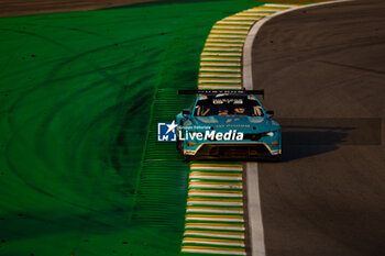 2024-07-14 - 77 BARKER Ben (gbr), HARDWICK Ryan (usa), ROBICHON Zacharie (can), Proton Competition, Ford Mustang GT3 #77, LM GT3, action during the 2024 Rolex 6 Hours of Sao Paulo, 5th round of the 2024 FIA World Endurance Championship, from July 12 to 14, 2024 on the Autódromo José Carlos Pace in Interlagos, Brazil - FIA WEC - 6 HOURS OF SAO PAULO 2024 - ENDURANCE - MOTORS