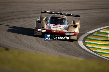 2024-07-14 - 38 RASMUSSEN Oliver (dnk), HANSON Philip (gbr), BUTTON Jenson (gbr), Hertz Team Jota, Porsche 963 #38, action during the 2024 Rolex 6 Hours of Sao Paulo, 5th round of the 2024 FIA World Endurance Championship, from July 11 to 14, 2024 on the Autódromo José Carlos Pace in Interlagos, Brazil - FIA WEC - 6 HOURS OF SAO PAULO 2024 - ENDURANCE - MOTORS