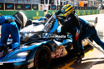 2024-07-14 - MILESI Charles (fra), Alpine Endurance Team, Alpine A424, portrait during the 2024 Rolex 6 Hours of Sao Paulo, 5th round of the 2024 FIA World Endurance Championship, from July 11 to 14, 2024 on the Autódromo José Carlos Pace in Interlagos, Brazil - FIA WEC - 6 HOURS OF SAO PAULO 2024 - ENDURANCE - MOTORS