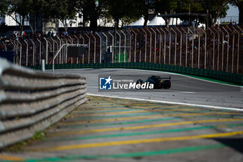 2024-07-14 - 02 BAMBER Earl (nzl), LYNN Alex (gbr), Cadillac Racing #02, Hypercar, action during the 2024 Rolex 6 Hours of Sao Paulo, 5th round of the 2024 FIA World Endurance Championship, from July 12 to 14, 2024 on the Autódromo José Carlos Pace in Interlagos, Brazil - FIA WEC - 6 HOURS OF SAO PAULO 2024 - ENDURANCE - MOTORS