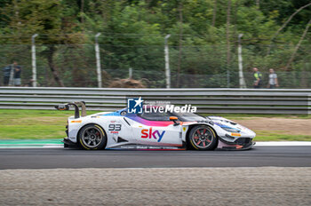 2024-09-21 - Eddie CHEEVER,Jonathan HUI,Christopher FROGGATT, of a team Sky Tempesta Racing, on a Ferrari 296 GT3 on action during the FP at Fanatec GT Word Challenge in Monza - FANATEC GT ENDURANCE CUP - ENDURANCE - MOTORS