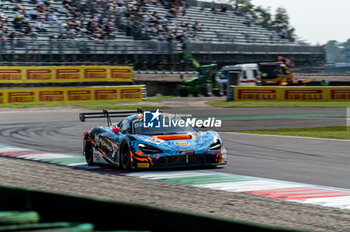 2024-09-21 - Dean MACDONALD,Benjamin GOETHE,Tom GAMBLE, of a team Garage 59, on a McLaren 720S GT3 EVO in action during pre-qualifyng at Fanatec GT Word Challenge in Monza - FANATEC GT ENDURANCE CUP - ENDURANCE - MOTORS