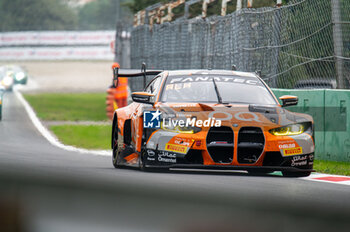 2024-09-22 - Jens KLINGMANN,Ahmad AL HARTHY,Sam DE HAAN, of a team OQ By OMAN RACING, on a BMW M4 GT3 in action during a qualyfing of Fanatec GT Word Challenge in Monza - FANATEC GT ENDURANCE CUP - ENDURANCE - MOTORS