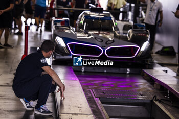 2024-09-12 - Scrutineer from FIA during the 2024 6 Hours of Fuji, 7th round of the 2024 FIA World Endurance Championship, from September 13 to 15, 2024 on the Fuji Speedway in Oyama, Shizuoka, Japan - FIA WEC - 6 HOURS OF FUJI 2024 - ENDURANCE - MOTORS